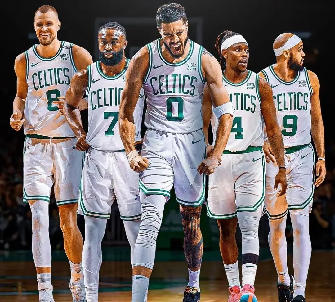 波士顿凯尔特人训练开放日，窗口期状态回暖引欢呼，NBA总决赛在即，身体对抗强度拉满的简单介绍