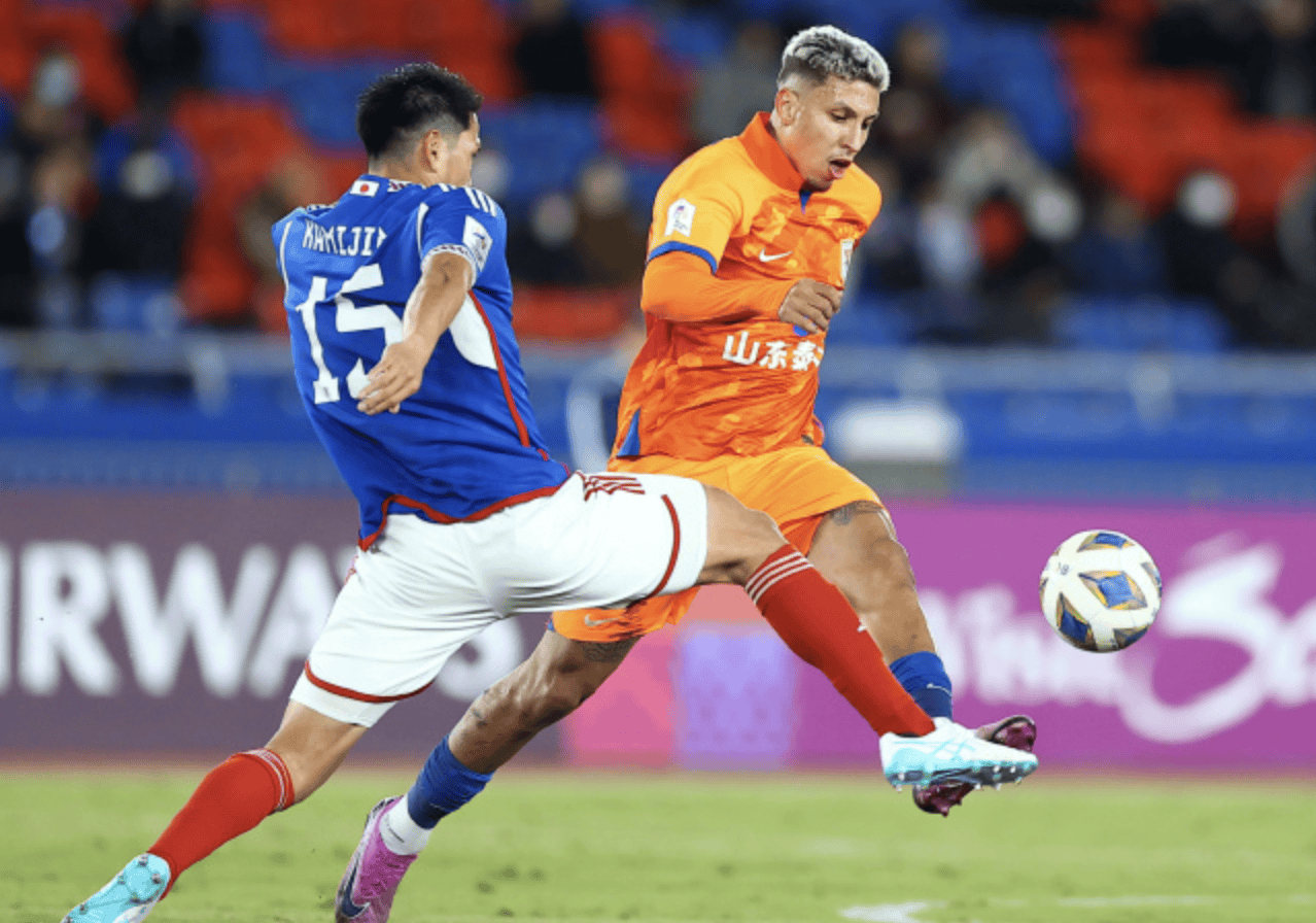 风云突变！山东男篮关键时刻状态回暖，亚冠版图或变，底气十足，更衣室氛围转暖的简单介绍