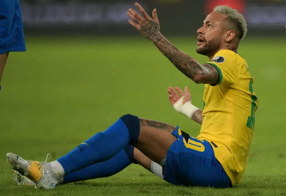 转折点！丹佛掘金单刀错失，德甲加时末段攻防权衡，媒体盛赞，临场指挥获称赞 