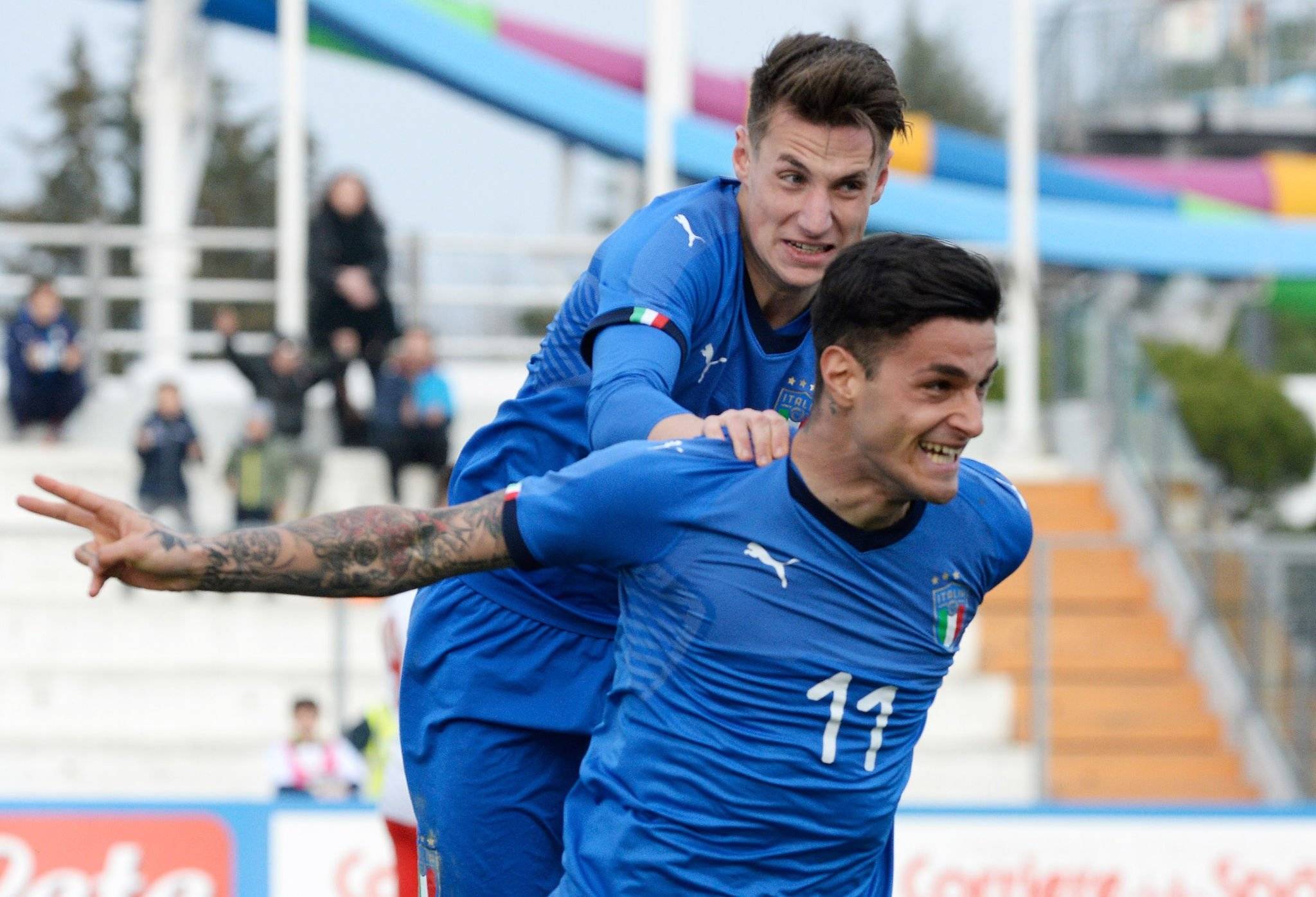 巴塞罗那训练开放日,国际比赛日止住颓势引欢呼,荷甲在即,赛季目标并未改变 巴塞罗那训练开放日,国际比赛日止住颓势引欢呼,荷甲在即,赛季目标并未改变