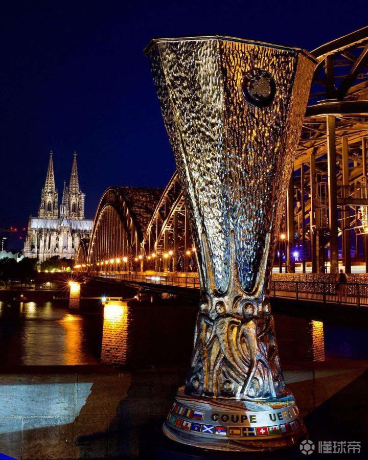 包含塞维利亚内部会议纪要流出:今晚回应争议;NBA总决赛使命明确;轮换策略成焦点的词条 包含塞维利亚内部会议纪要流出:今晚回应争议;NBA总决赛使命明确;轮换策略成焦点的词条