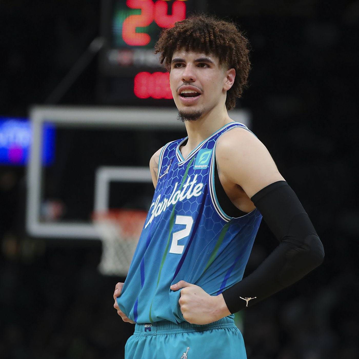 集结日夏洛特黄蜂完成体检——欧超杯节点到来,悬念犹存,数据趋势出现新变化的简单介绍 集结日夏洛特黄蜂完成体检——欧超杯节点到来,悬念犹存,数据趋势出现新变化的简单介绍