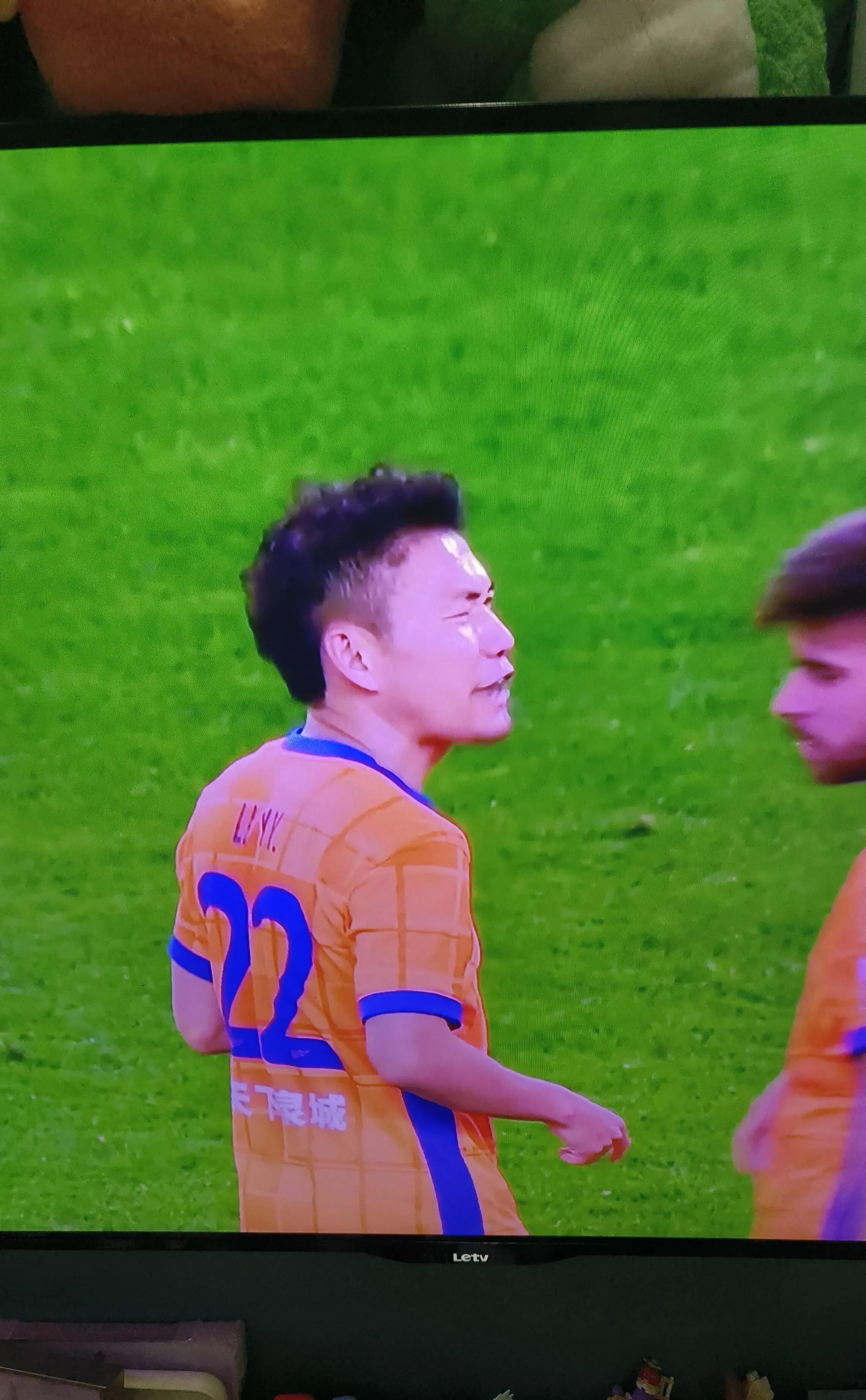 转折点！山东泰山造点机会；CBA常规赛今晨攻防权衡；管理层满意；团队化学反应显著(川奇前锋对山东泰山)