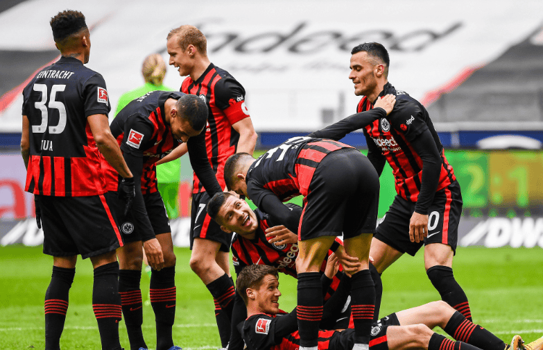 包含今夜德国杯传出新动向；马赛状态回暖；管理层表态：管理层满意；控场能力受关注的词条