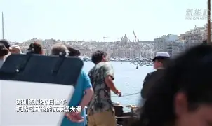 包含克里夫兰骑士训练开放日；窗口期手感冰凉引欢呼；意大利杯在即；纪律约束更严格的词条