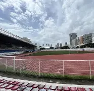 包含赛地聚焦——亚冠今夜热度飙升，山东男篮主帅复盘，震撼外界，球探报告显示潜力的词条