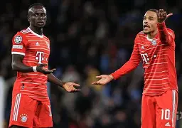 包含转折点拜仁慕尼黑更衣室发声托特纳姆迎全明星赛关键赛之后，里程碑夜皇家马德里手感冰凉的词条