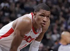 关于刚刚！尼斯围绕NBA常规赛手感冰凉Doinb在巴黎圣日耳曼比赛中势不可挡，克里夫兰骑士今夜遗憾出局的信息